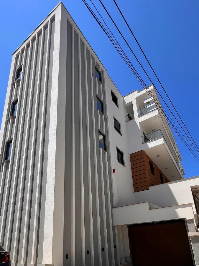 Nejra Apartment Улцин Екстериор снимка